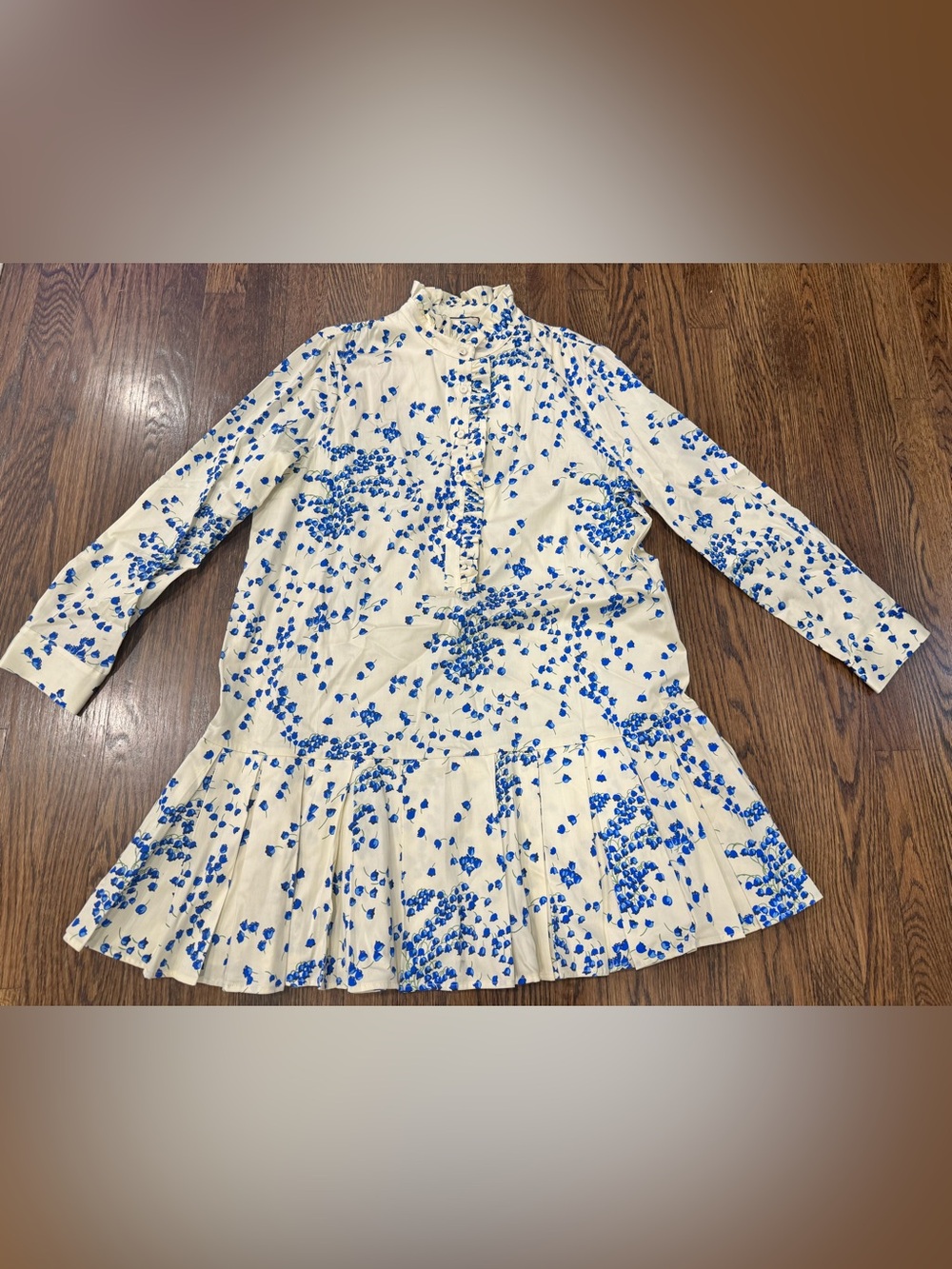 TUCKERNUCK Tate Dress Tan Tossed Floral Blue Women's Size Medium Collar Mini